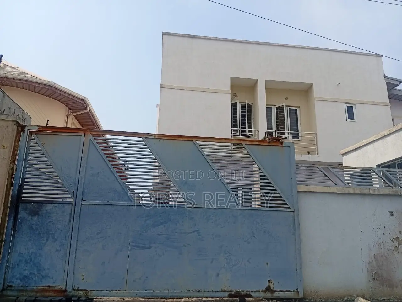 12bdrm Block of Flats in Lekki Phase 1 for sale in Lekki Phase 1