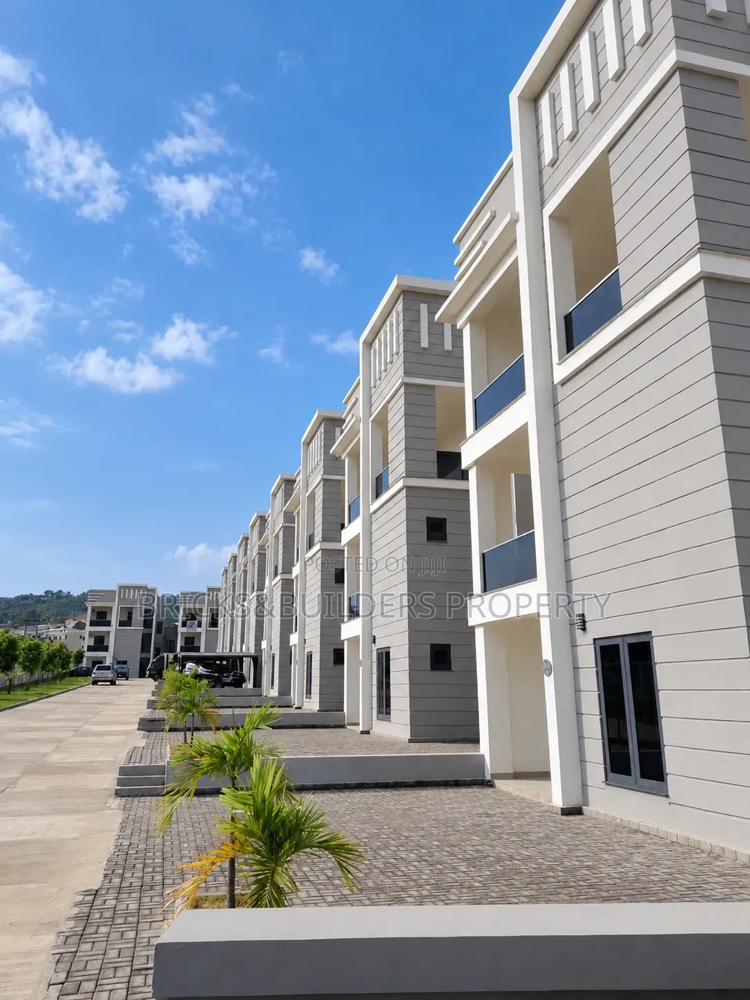 4bdrm Duplex in Kado for sale in Kado