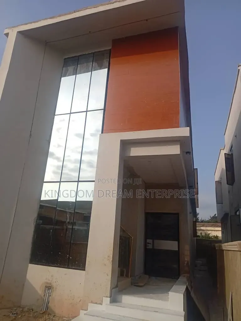5bdrm Duplex in Oregun Ikeja Lagos for sale in Oregun