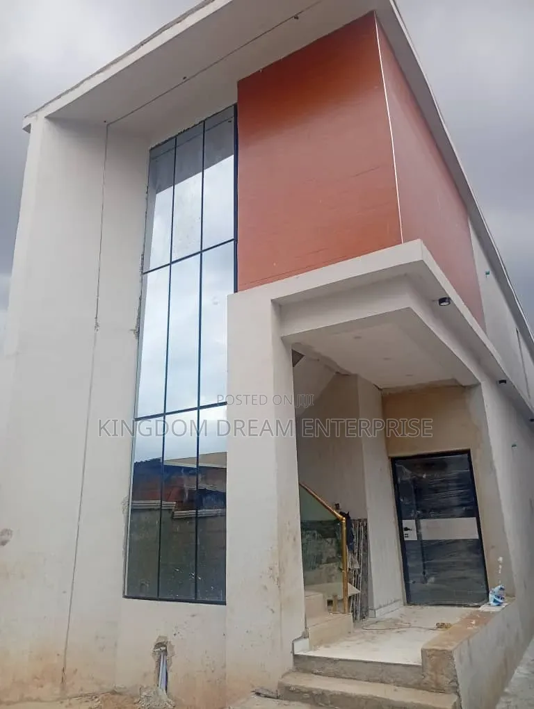 5bdrm Duplex in Oregun Ikeja Lagos for sale in Oregun
