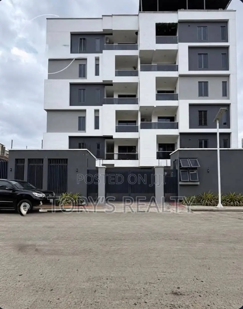 3bdrm Apartment in Lekki Phase 1 for rent in Lekki Phase 1