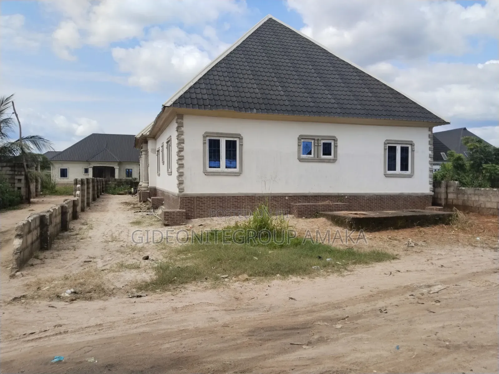 5bdrm Bungalow in Abraka, Ethiope East for sale in Ethiope East