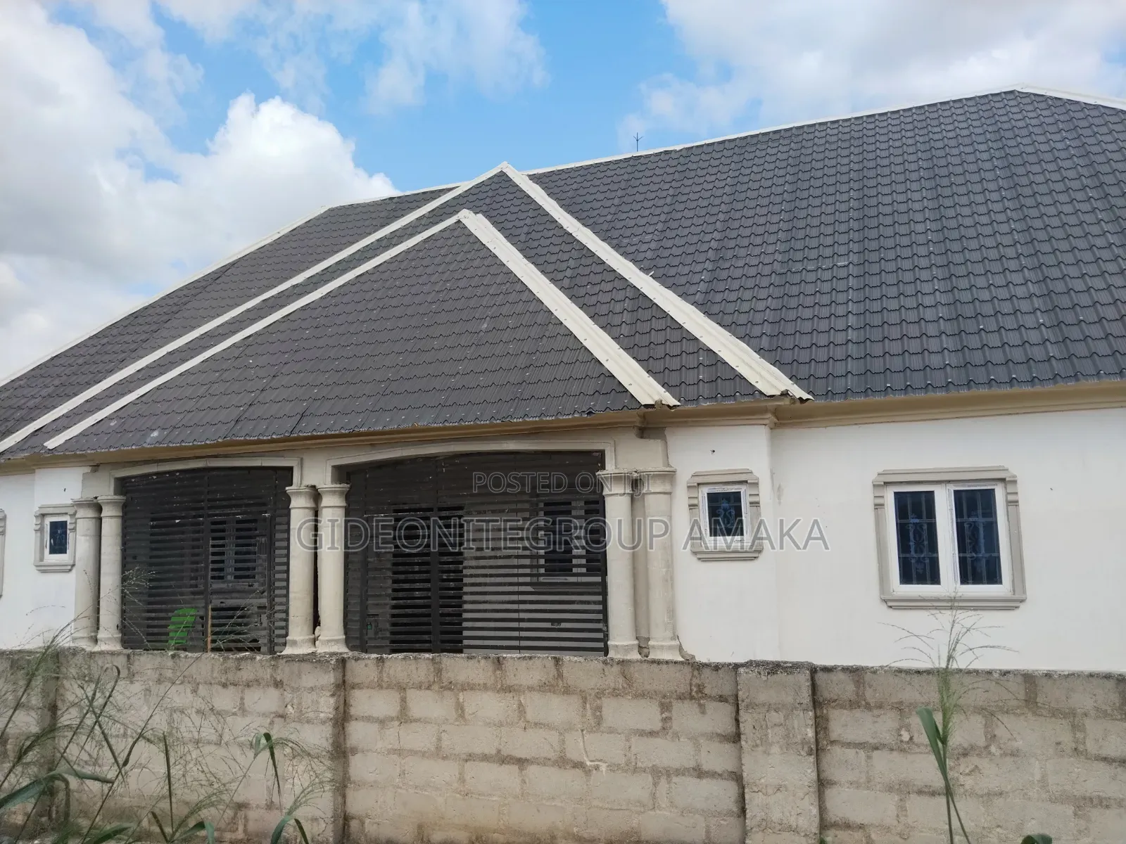 5bdrm Bungalow in Abraka, Ethiope East for sale in Ethiope East