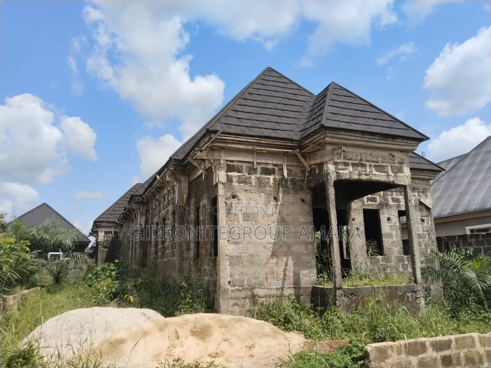 5bdrm Bungalow in Abraka, Ethiope East for sale in Ethiope East
