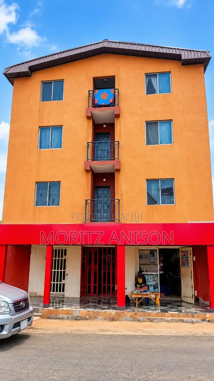 3bdrm Block of Flats in Trans-Ekulu., Enugu for sale in Enugu