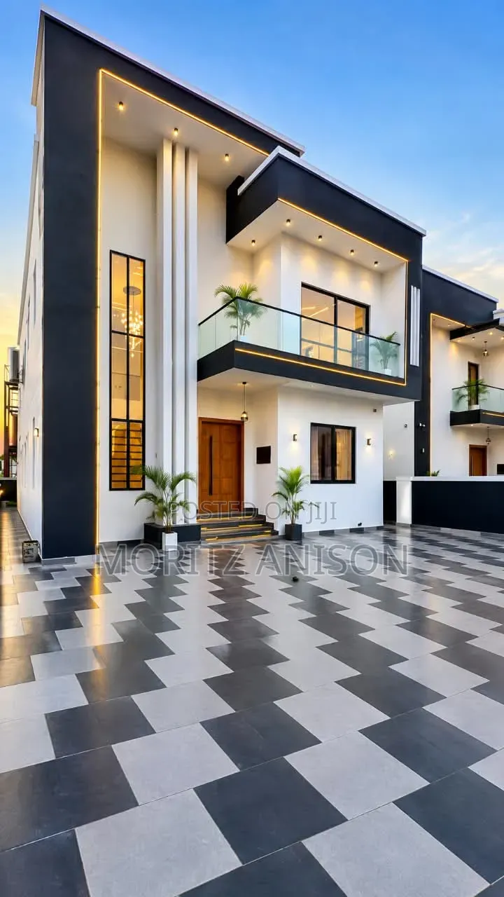 4bdrm Duplex in Centenary for sale in Enugu