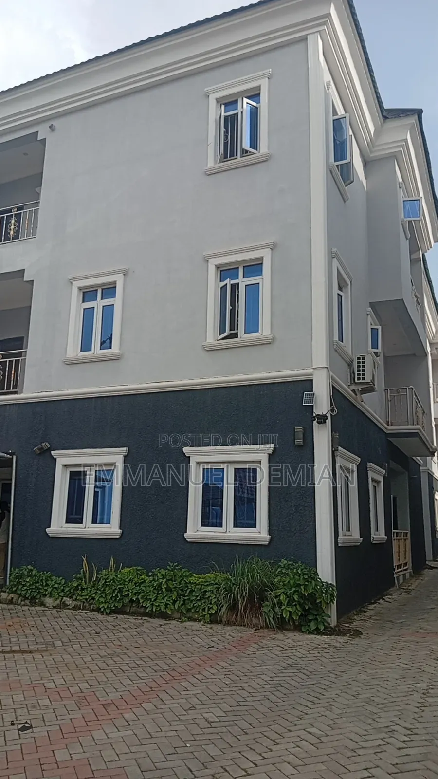 3bdrm Block of Flats in F01 Main, Kubwa for rent in Kubwa