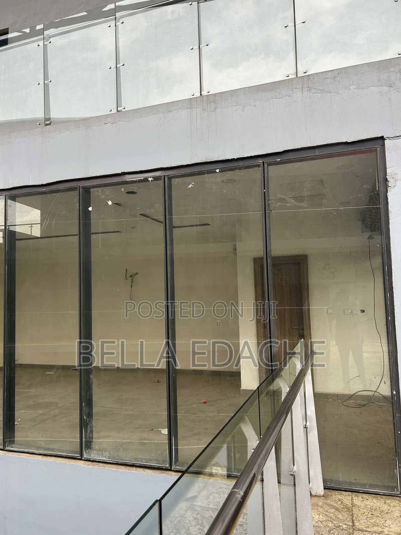 Shop/Office Space in Wuse 2