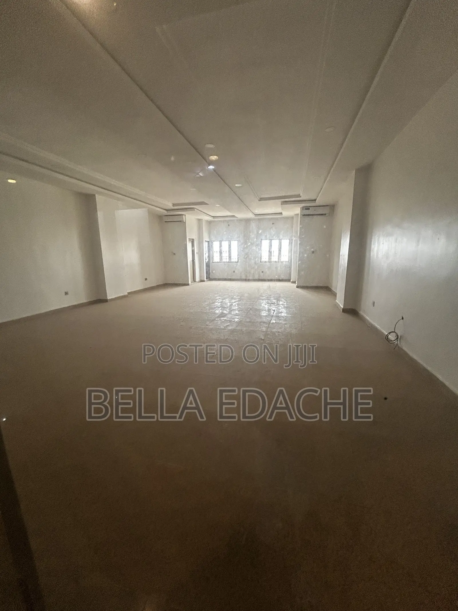 Shop/Office Space for Rent in Mabushi