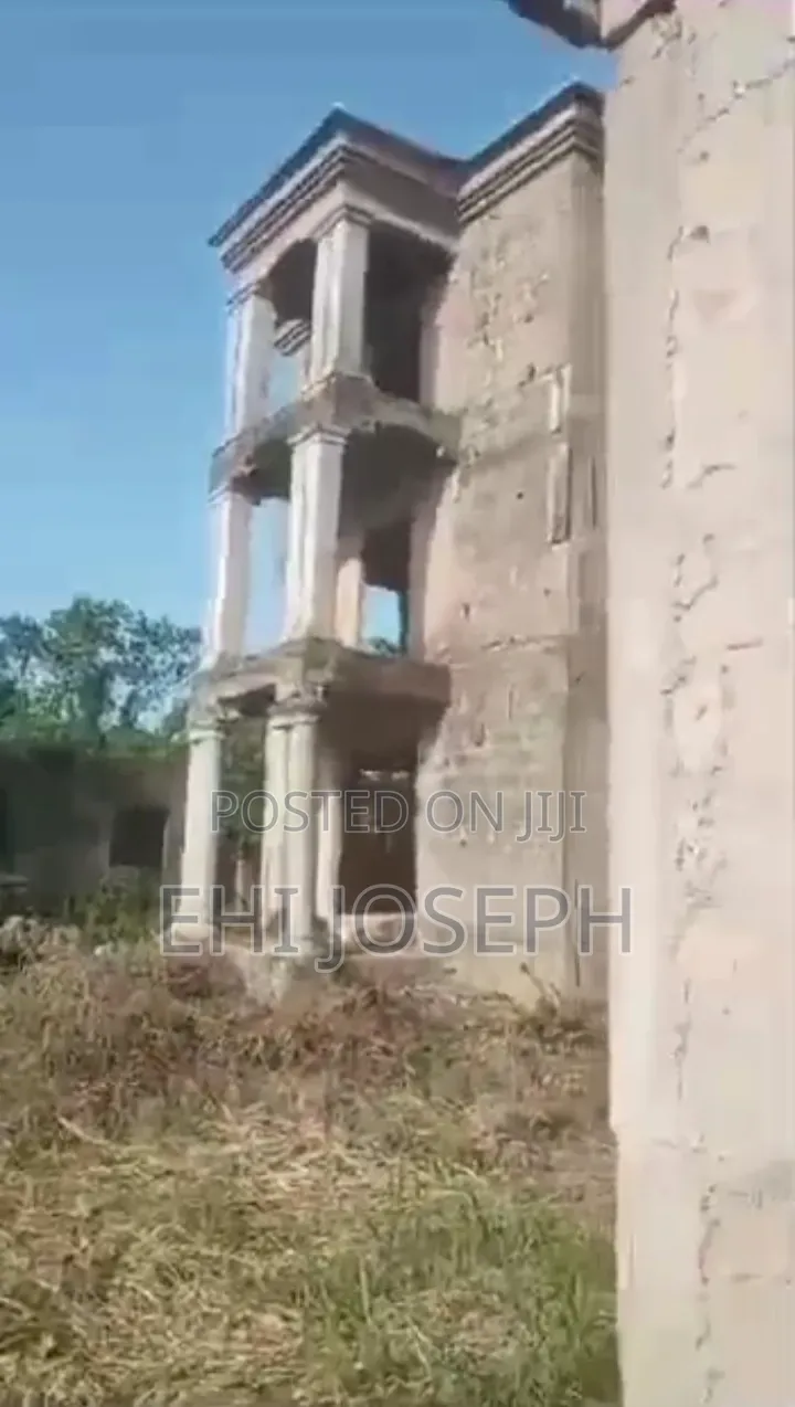 Standard Uncompleted Hotel for Sale – in Benin City