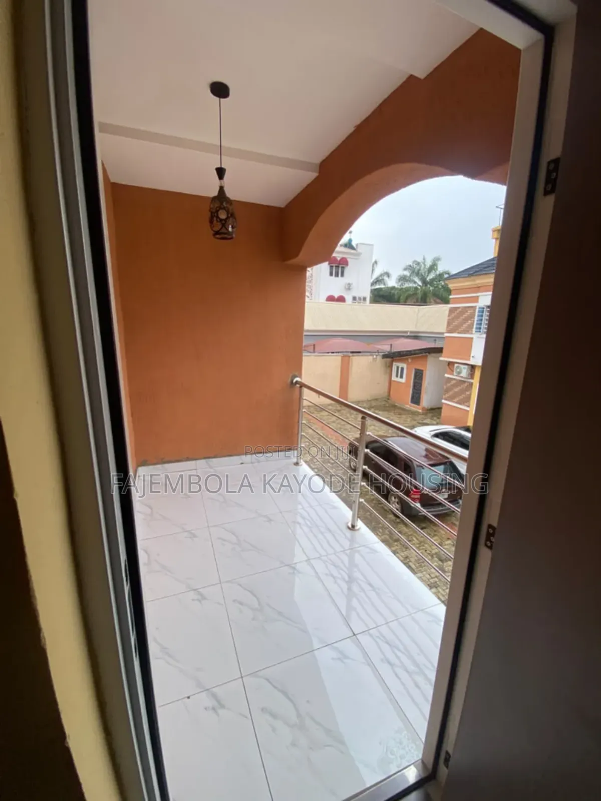 4bdrm Duplex in Whc Building, Jericho for sale in Jericho