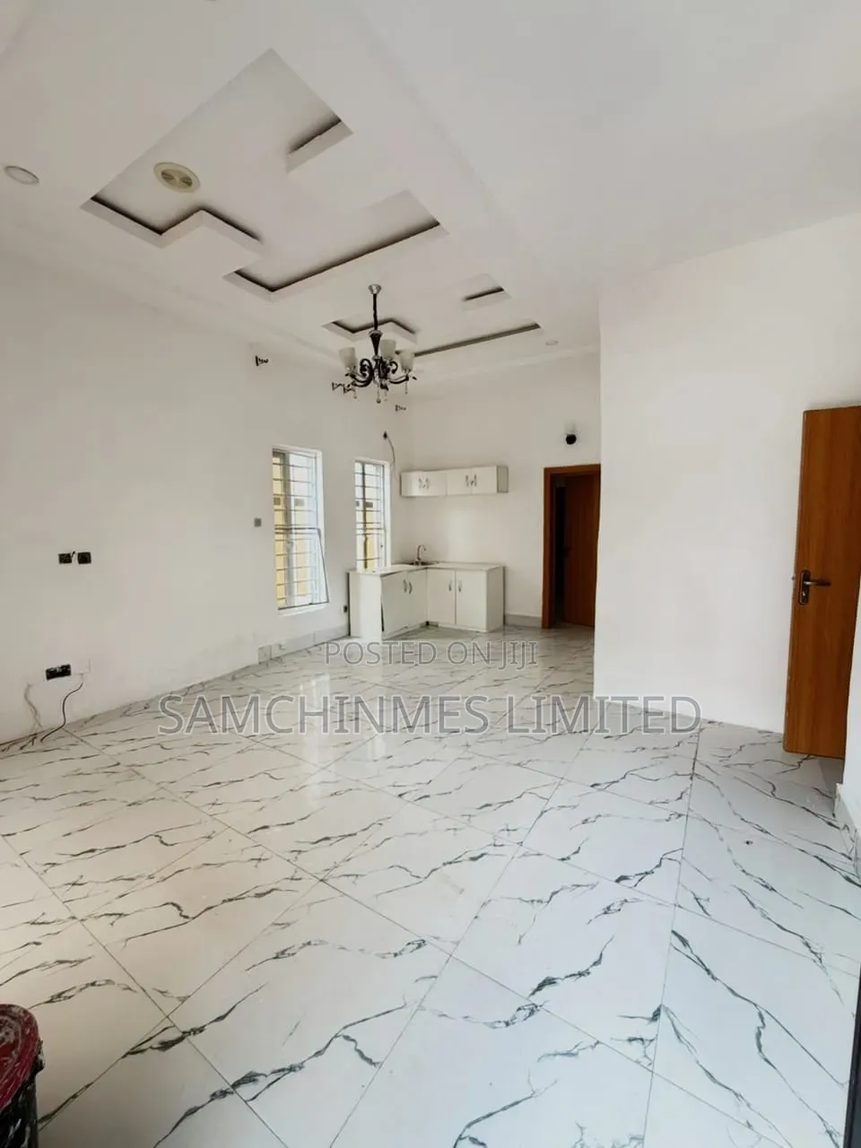 Furnished Mini Flat in Ikota for rent in Ikota
