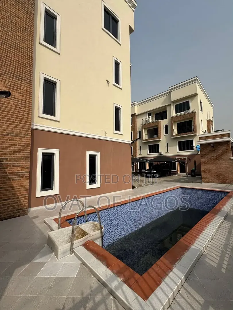 2bdrm Duplex in Lekki Phase 1 for rent in Lekki Phase 1