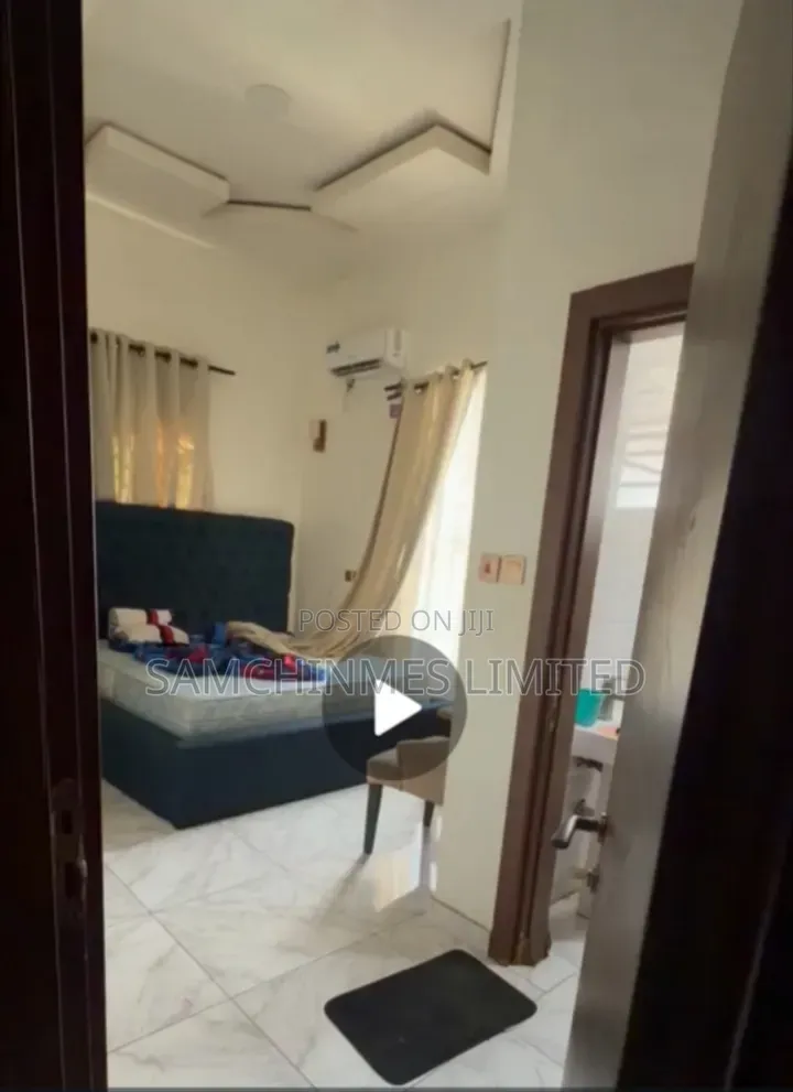 Furnished 1bdrm Shared Apartment in Chevron for rent in Chevron
