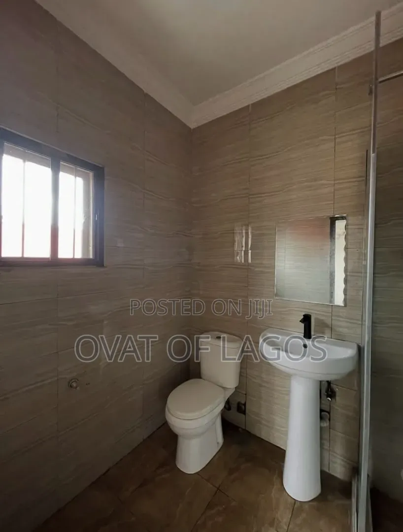 2bdrm Apartment in Ikate for rent in Ikate