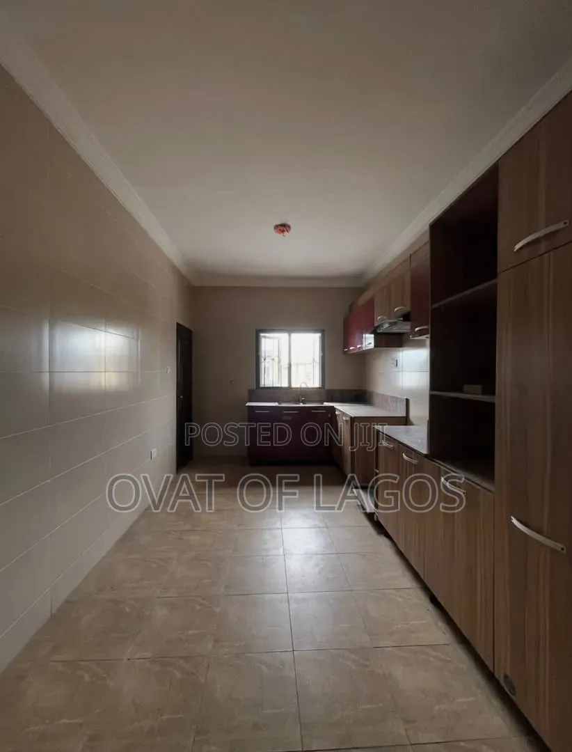 2bdrm Apartment in Ikate for rent in Ikate