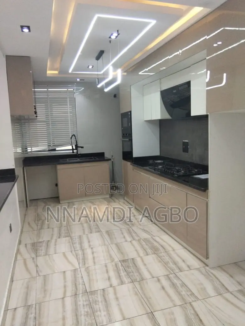 2bdrm Apartment in Ikate-Elegushi for rent in Ikate-Elegushi