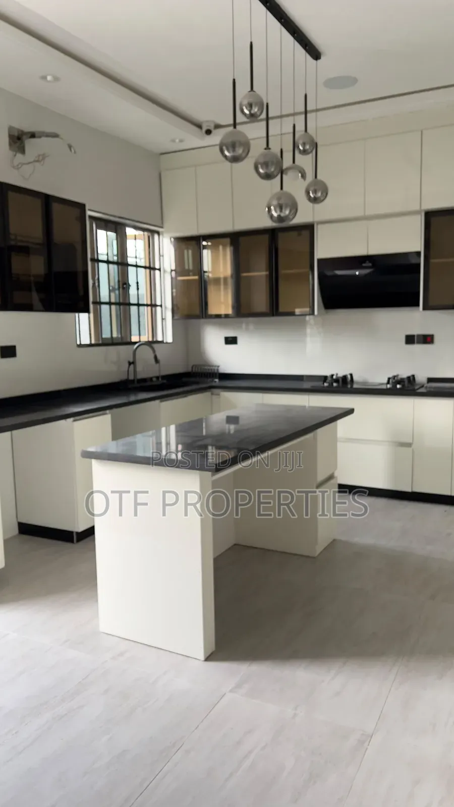 5bdrm Duplex in Dakibiyu Close To for sale in Dakibiyu
