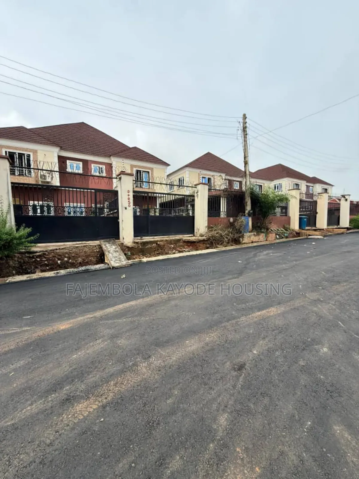 4bdrm Duplex in Ikolaba Estate, Bodija for sale in Bodija