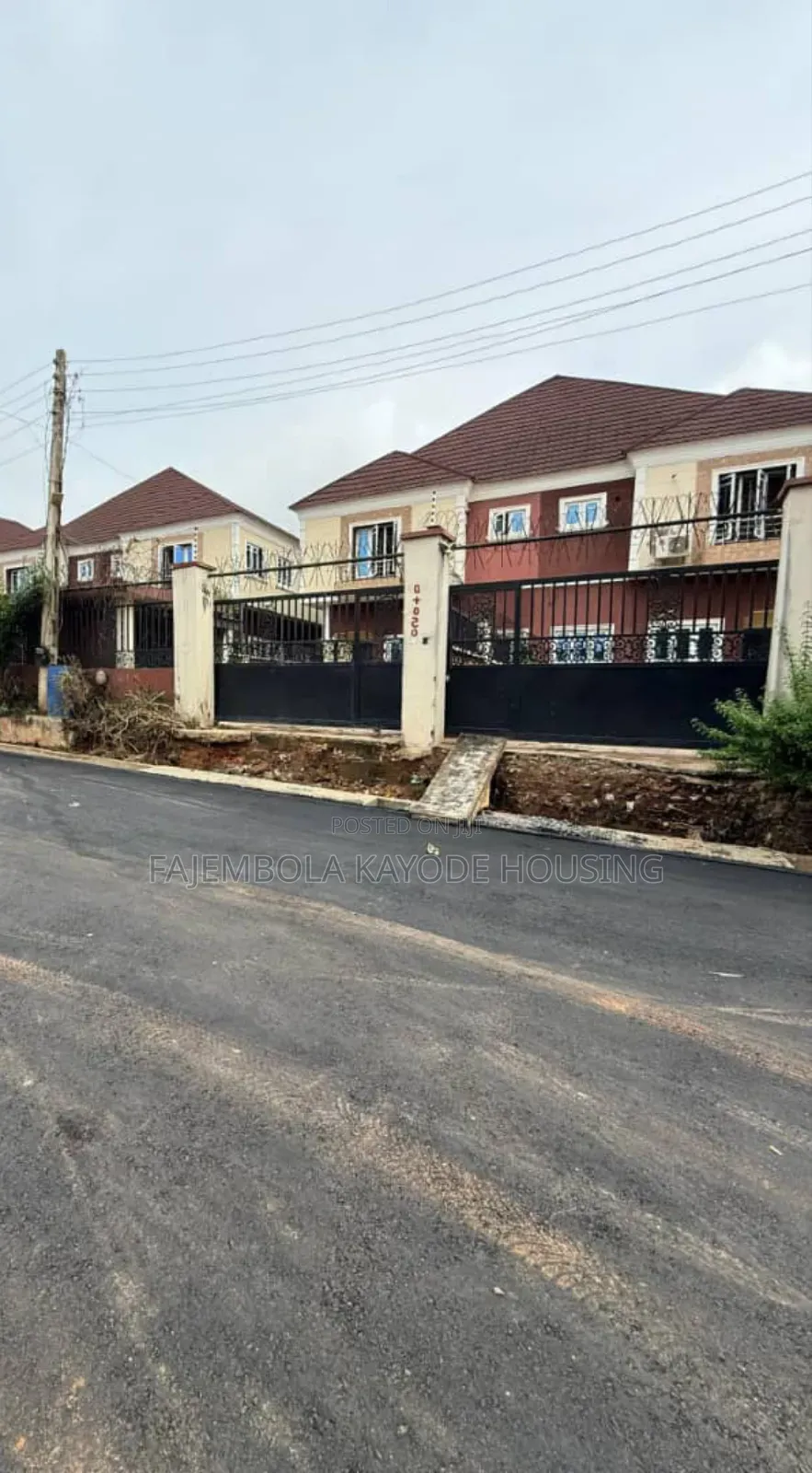 4bdrm Duplex in Ikolaba Estate, Bodija for sale in Bodija