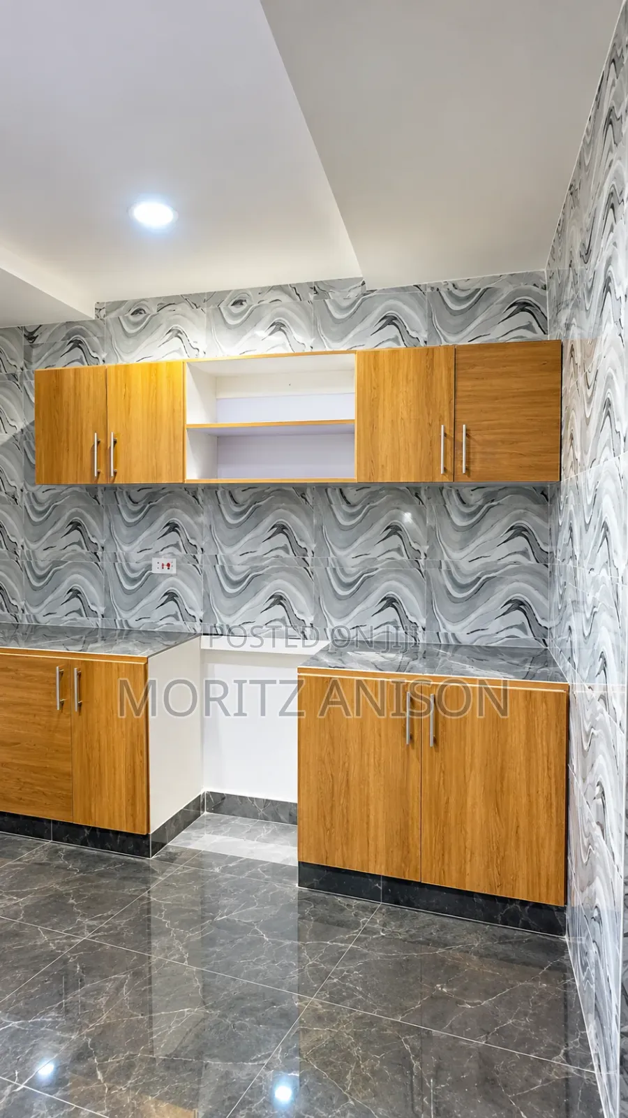 4bdrm Duplex in New Gra, Trans for sale in Enugu