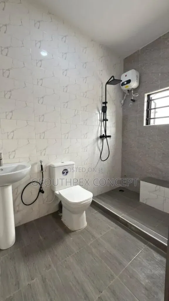 3bdrm Bungalow in Alpha Grace Estate, Idishin for sale in Idishin