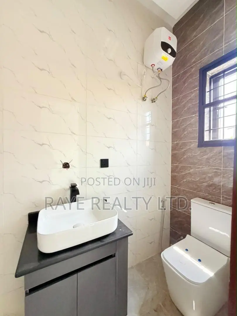 4bdrm Duplex in Magodo for sale in Magodo