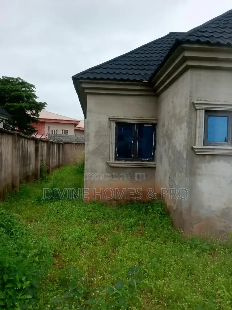 3bdrm Bungalow in By Sharia Court,, Giri for sale in Giri