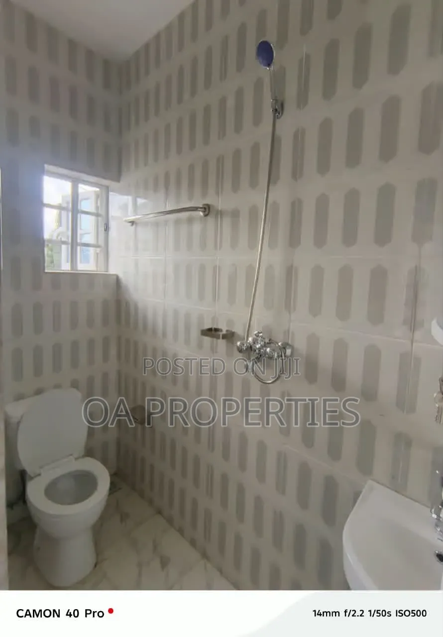 3bdrm Block of Flats in Anifalaje Akobo for rent in Ibadan