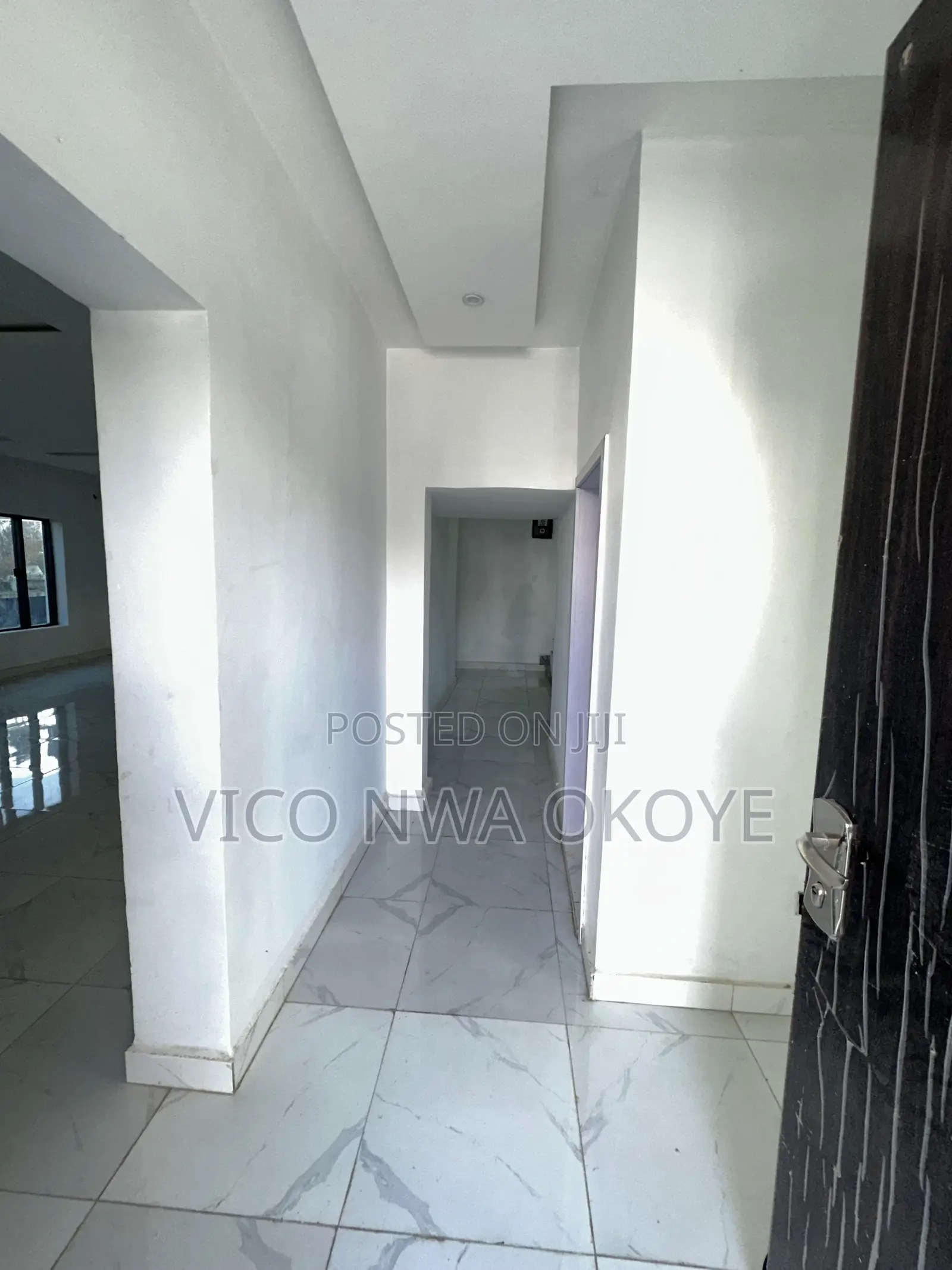 5bdrm Duplex in 231 Smart Residence for sale in Asokoro