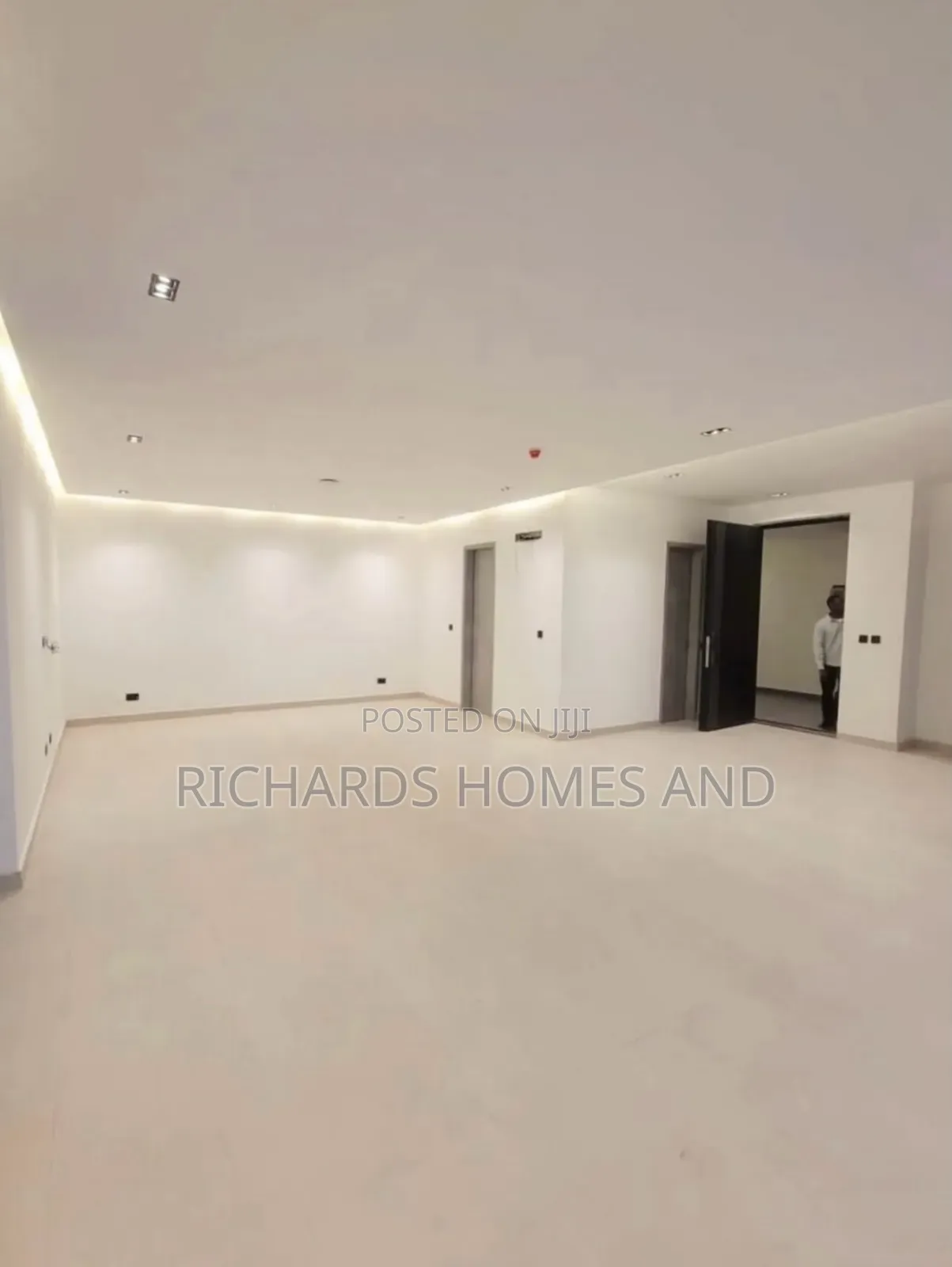 2bdrm Apartment in Lekki Phase 1 for rent in Lekki Phase 1