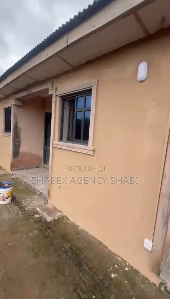 1bdrm Apartment in Odomola, Epe for rent in Epe