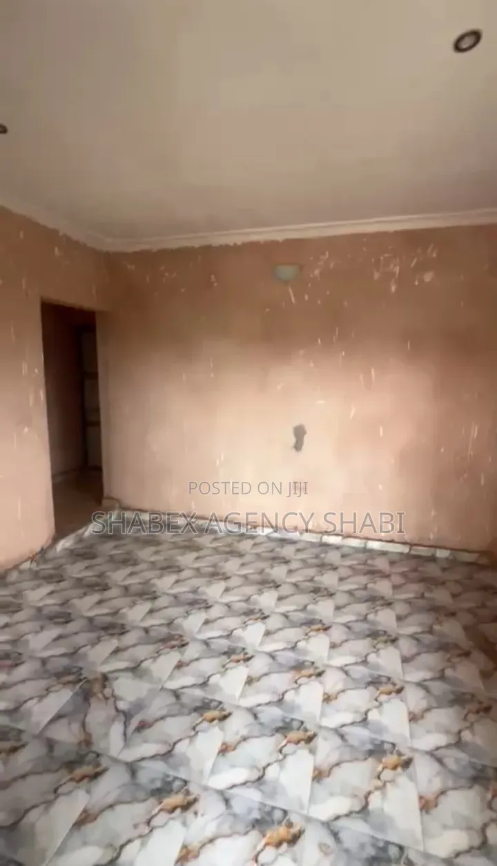 1bdrm Apartment in Odomola, Epe for rent in Epe
