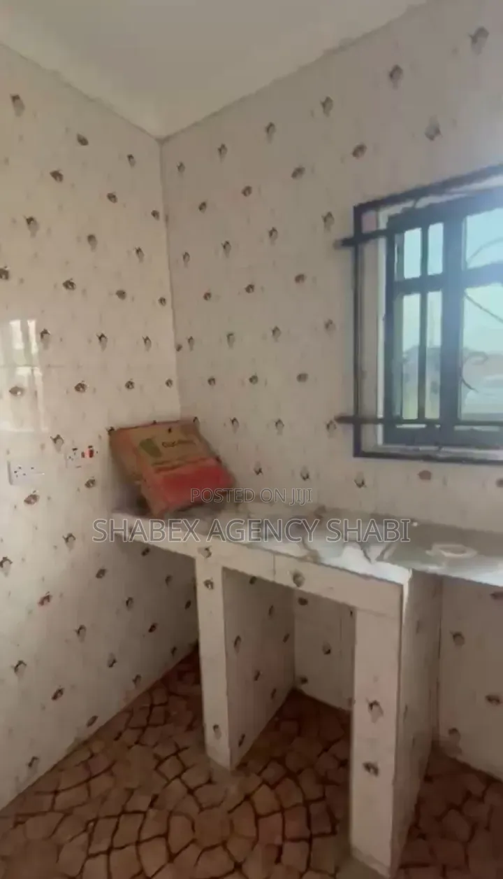 1bdrm Apartment in Odomola, Epe for rent in Epe