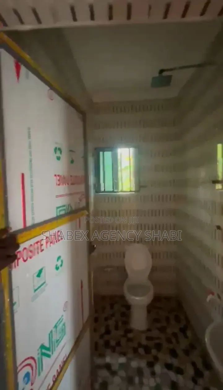 1bdrm Apartment in Odomola, Epe for rent in Epe