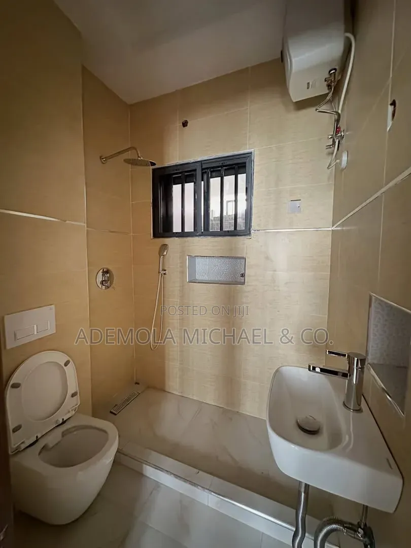 3bdrm Block of Flats in Aso Villa Abuja, Asokoro for rent in Asokoro