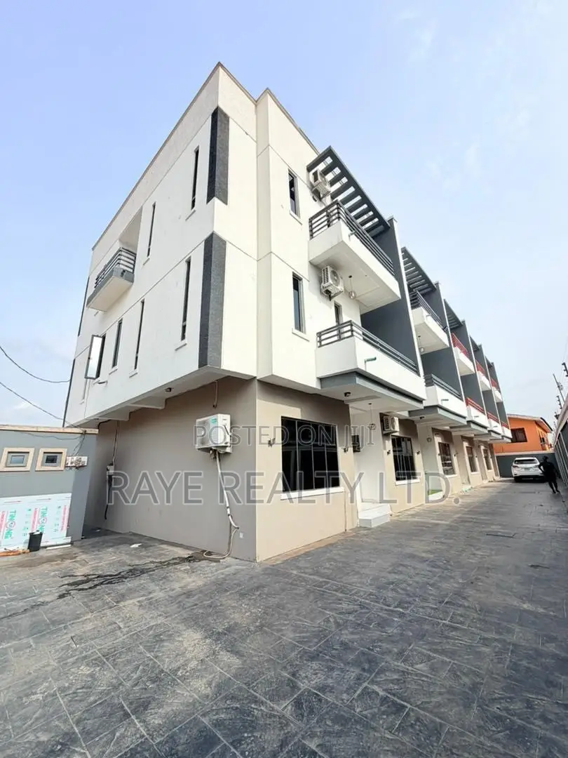 4bdrm Duplex in Magodo for sale in Magodo