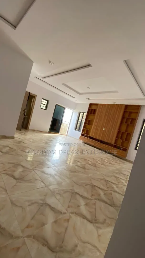 3bdrm Apartment in Ologolo Lekki Lagos for rent in Ologolo
