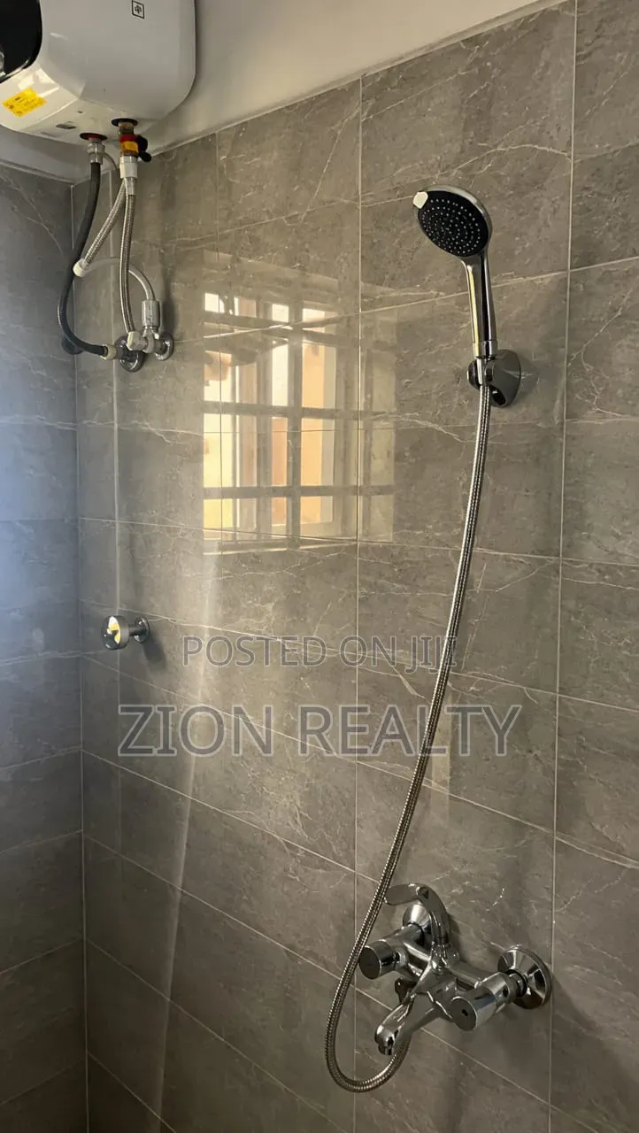 3bdrm Apartment in Elefo, Awoyaya for rent in Awoyaya