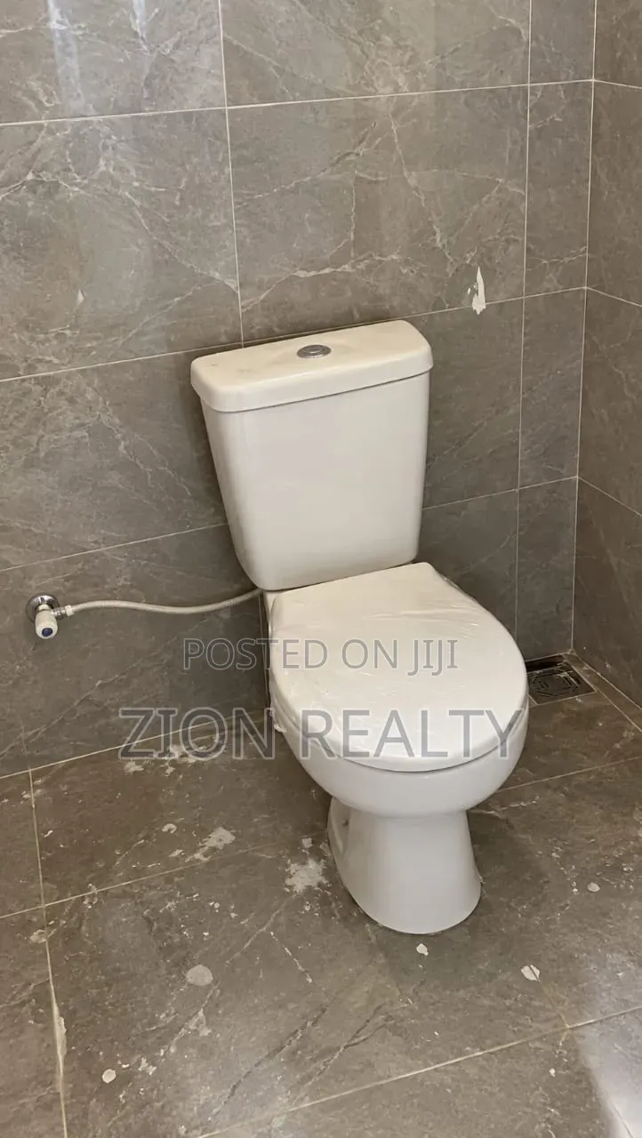 3bdrm Apartment in Elefo, Awoyaya for rent in Awoyaya