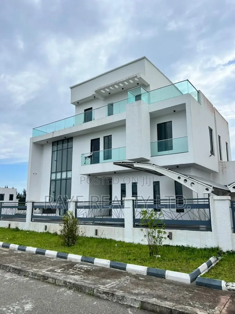 5bdrm Apartment in Ajah for sale in Ajah