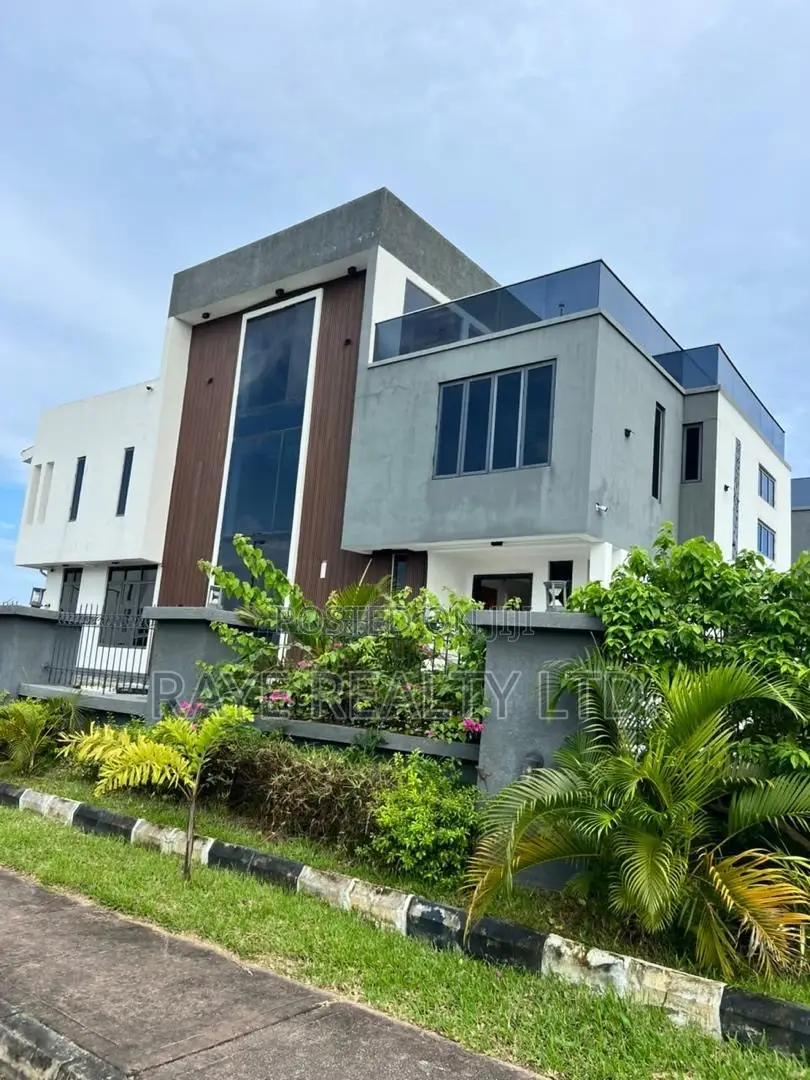 5bdrm Duplex in Ajah for sale in Ajah