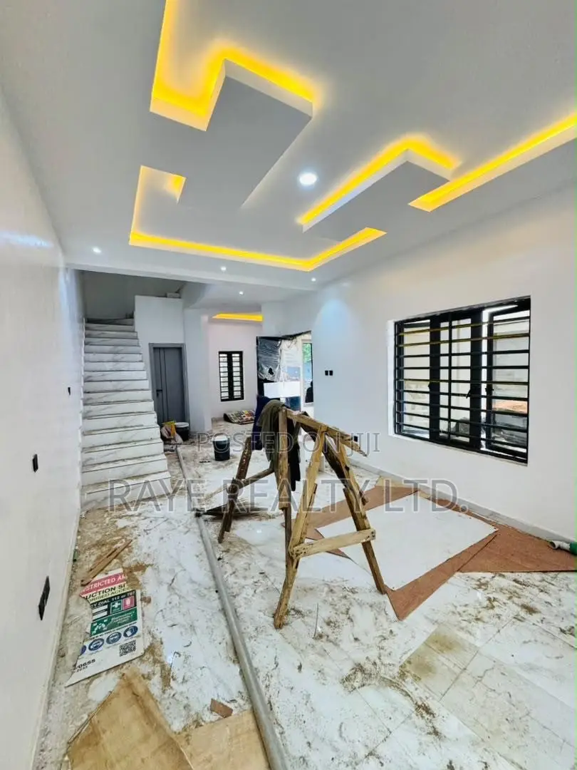 4bdrm Duplex in Berger for sale in Berger