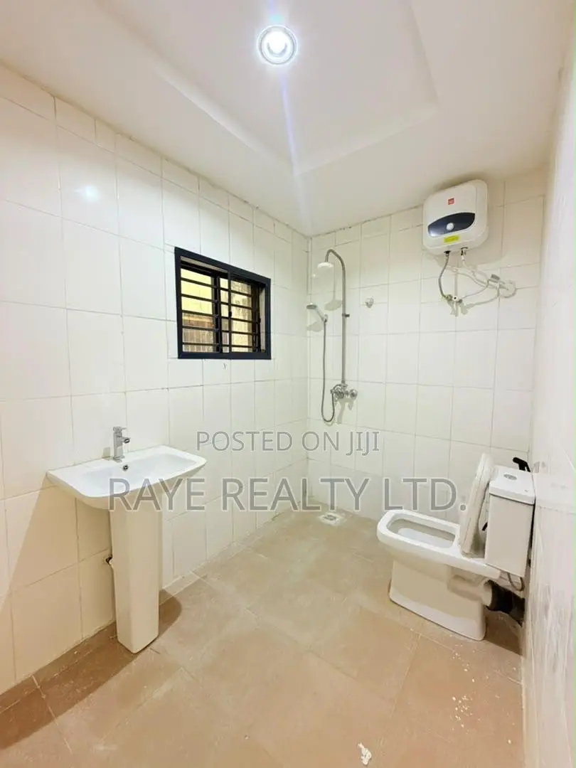 3bdrm Duplex in Ikeja for sale in Ikeja