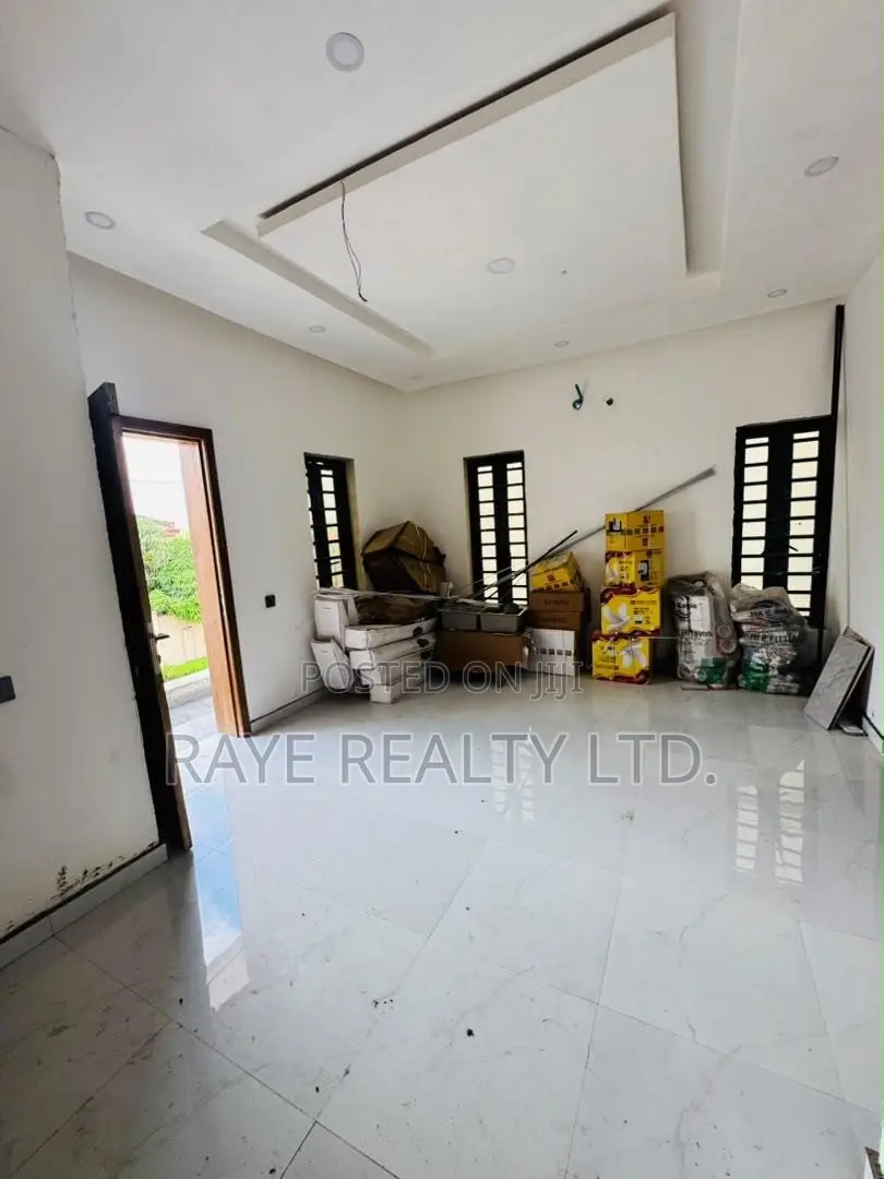 4bdrm Duplex in Fagba for sale in Fagba