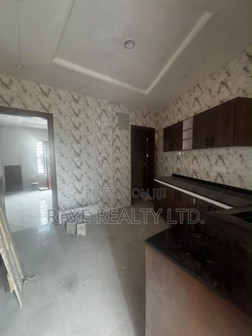 3bdrm Apartment in Gbagada for sale in Gbagada