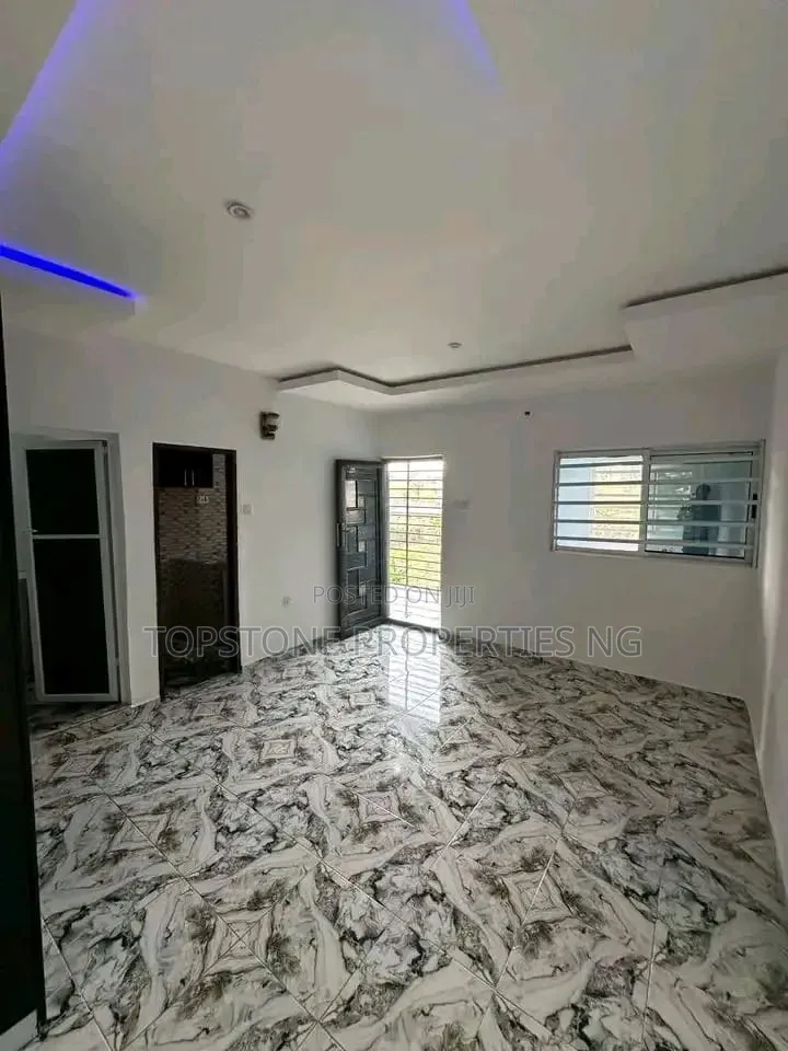 Furnished Studio Apartment in Topstone Properties, Uyo for rent in Uyo