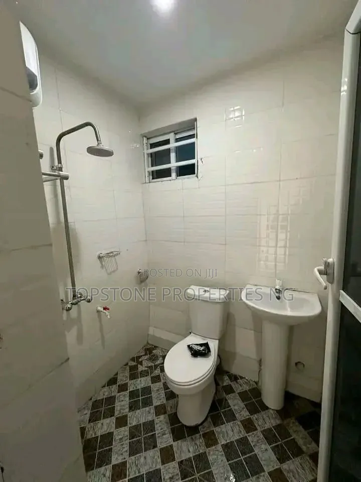Furnished Studio Apartment in Topstone Properties, Uyo for rent in Uyo