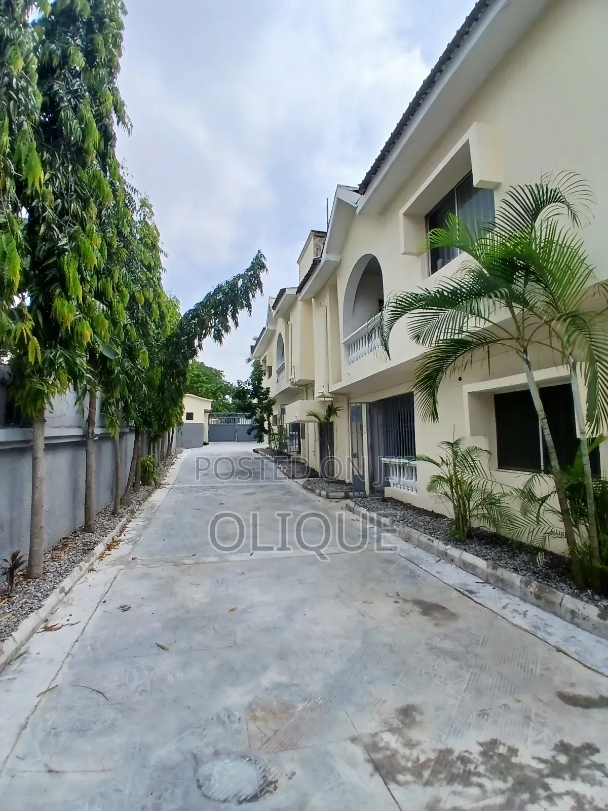 3bdrm Block of Flats in Wuse 2 for rent in Wuse 2