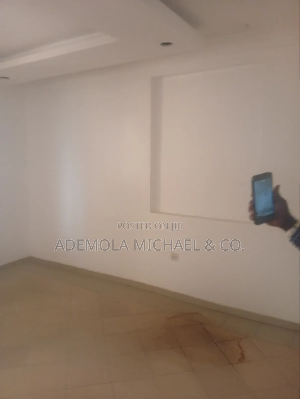 Office Space for Rent in Zone 4 / Wuse